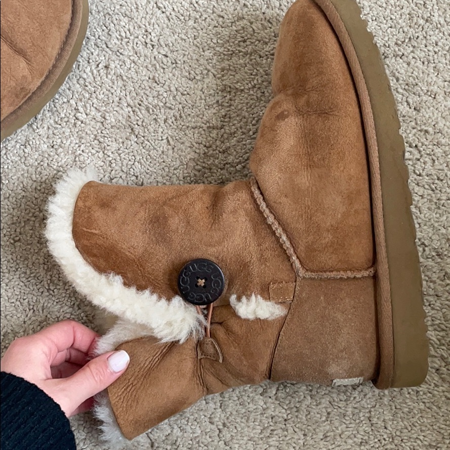 Bailey Button Ugg’s